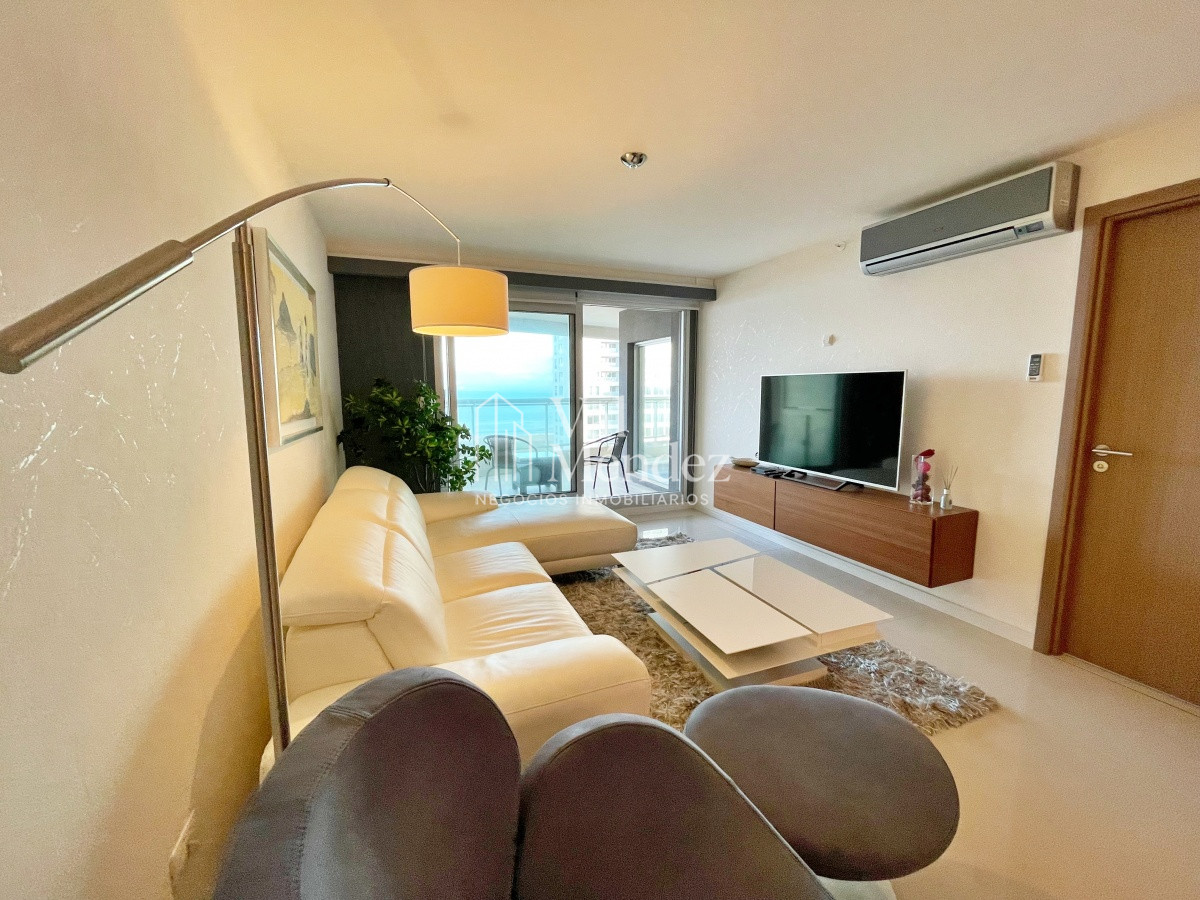 Apartamento ID.1466 - Apto en Torre Look en alquiler de temporada - PUNTA DEL ESTE zona BRAVA