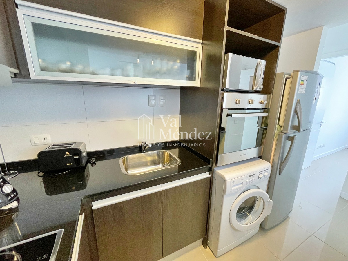 Apartamento ID.1271 - Apartamento Torre con servicios en PUNTA DEL ESTE zona BRAVA