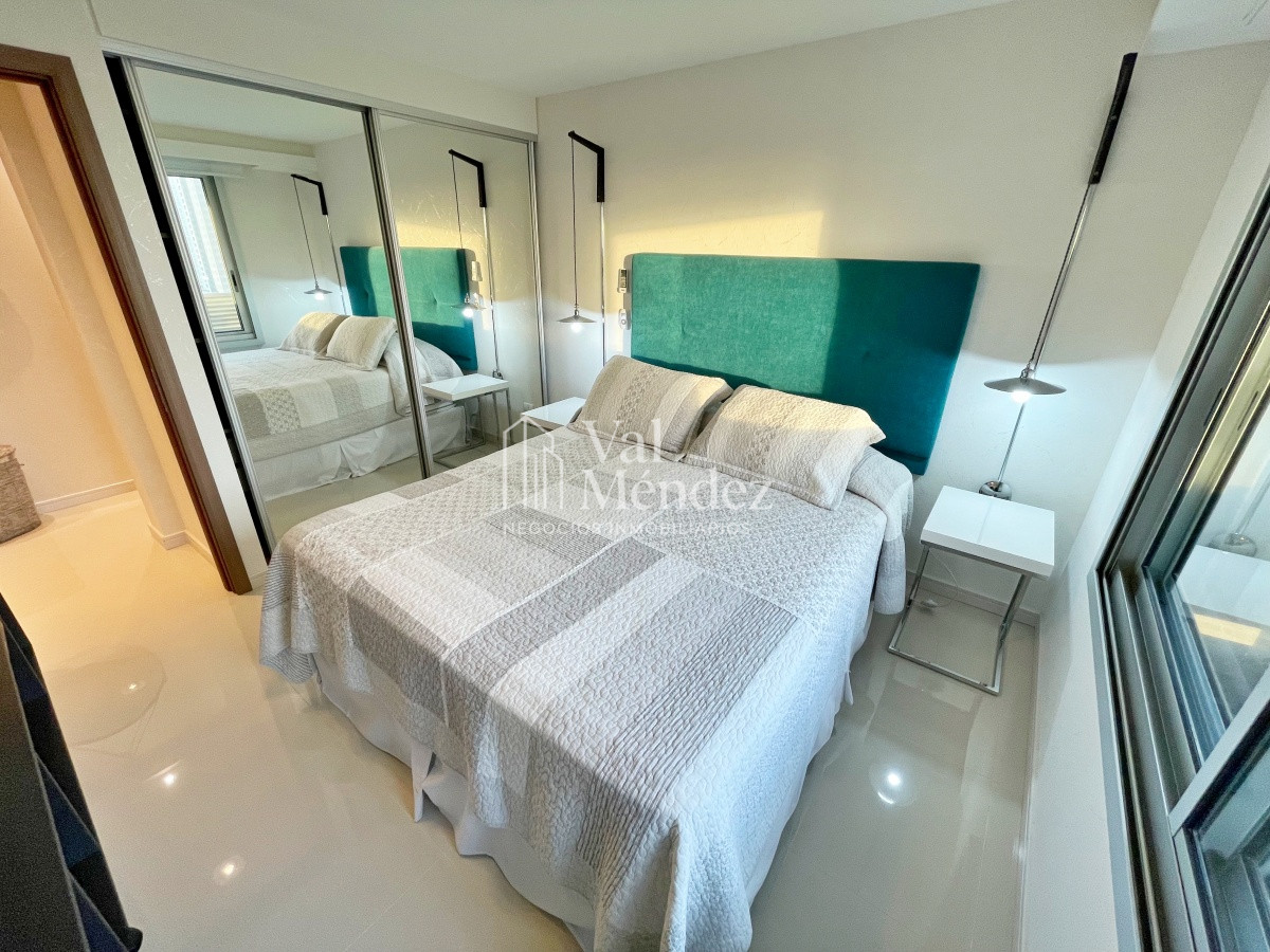 Apartamento ID.1466 - Apto en Torre Look en alquiler de temporada - PUNTA DEL ESTE zona BRAVA