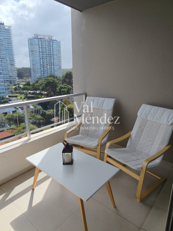 Apartamento ID.855 - Apartamento en venta-PUNTA DEL ESTE zona BRAVA
