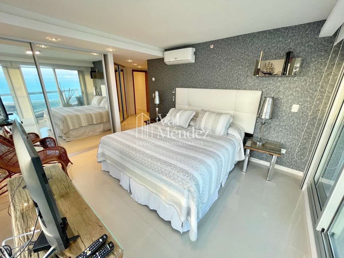 Apartamento ID.1466 - Apto en Torre Look en alquiler de temporada - PUNTA DEL ESTE zona BRAVA