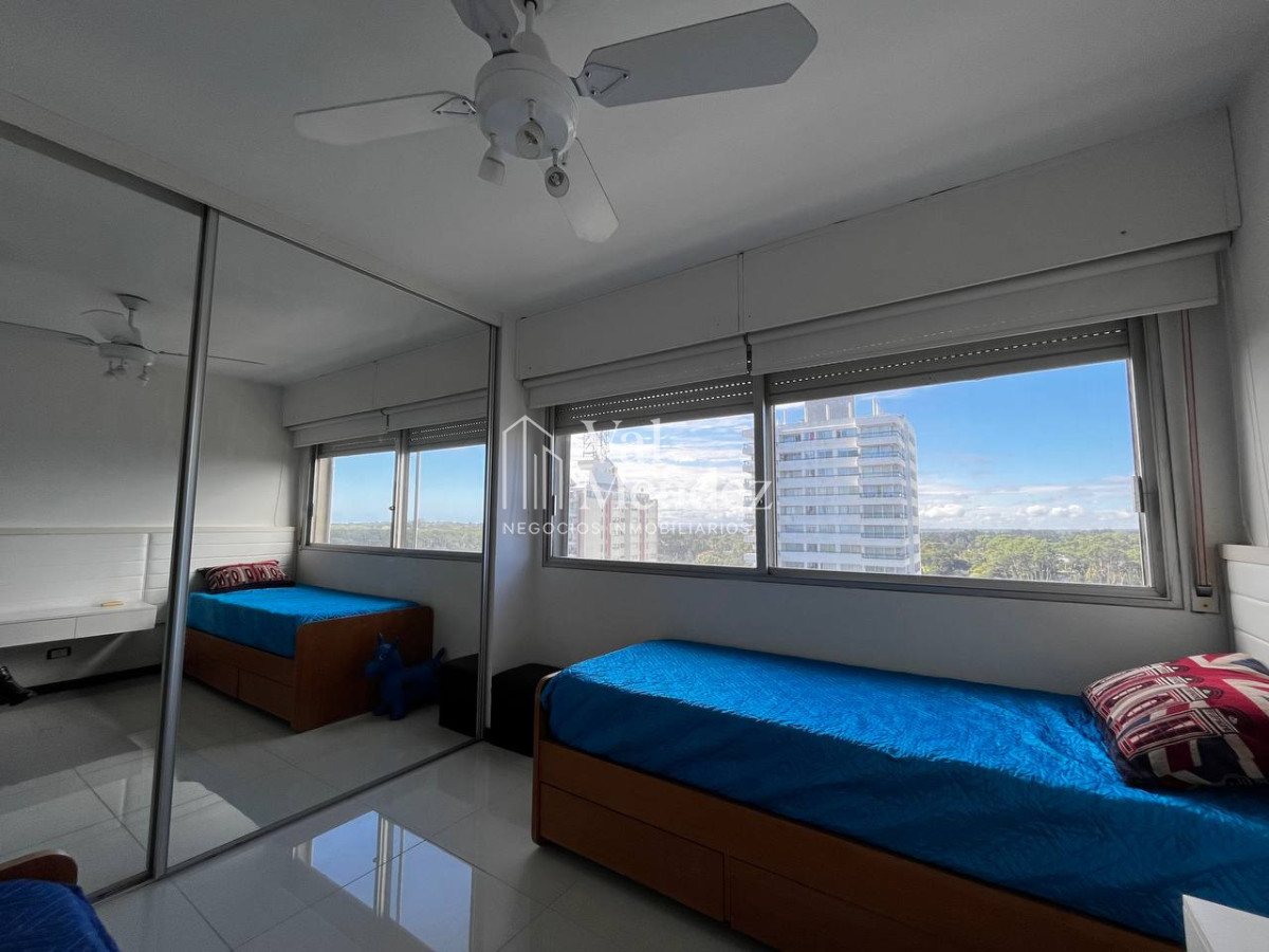 Apartamento ID.3820 - ALQUILER Y VENTA DE APARTAMENTO EN PUNTA DEL ESTE