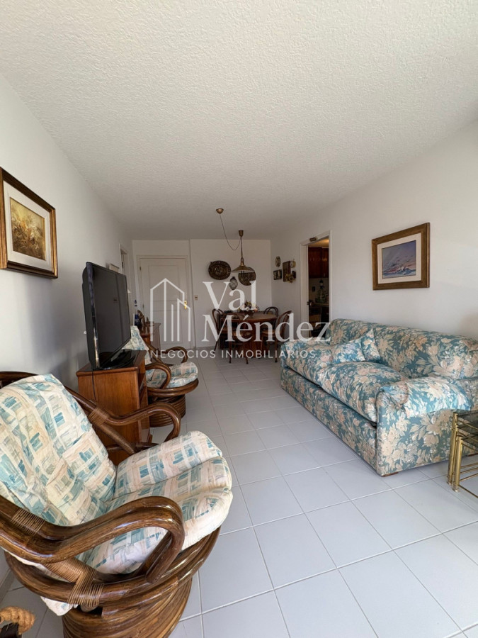 Apartamento ID.3762 - Apartamento en venta en Punta del Este, proximo al mar 