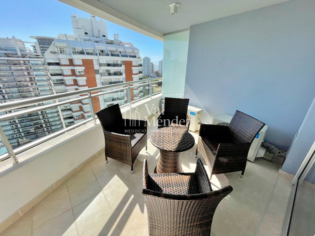 Apartamento ID.1271 - Apartamento Torre con servicios en PUNTA DEL ESTE zona BRAVA