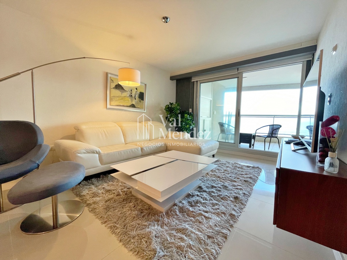 Apartamento ID.1466 - Apto en Torre Look en alquiler de temporada - PUNTA DEL ESTE zona BRAVA