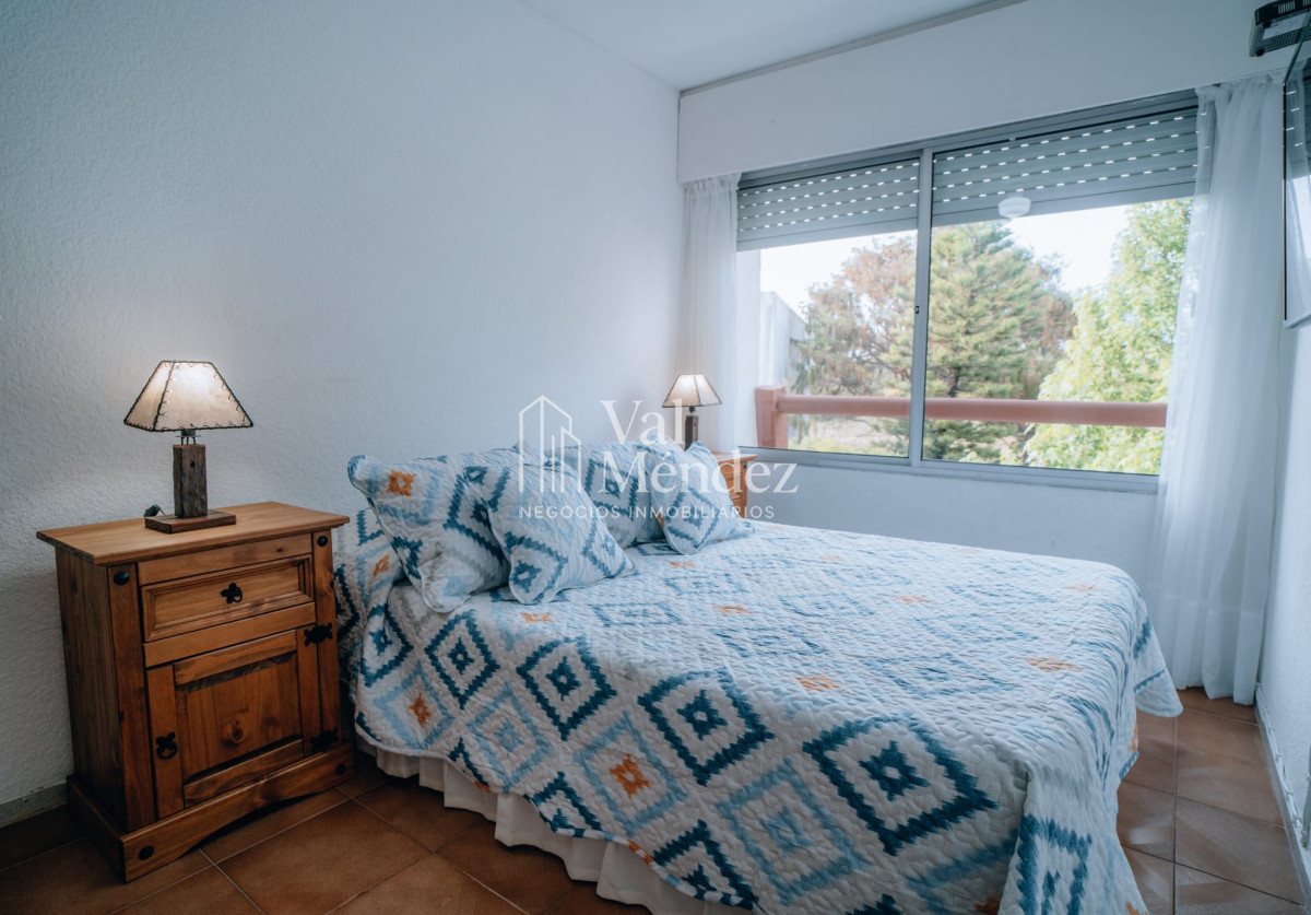 Apartamento ID.151 - ALQUILER DE APARTAMENTO EN PUNTA DEL ESTE zona BRAVA