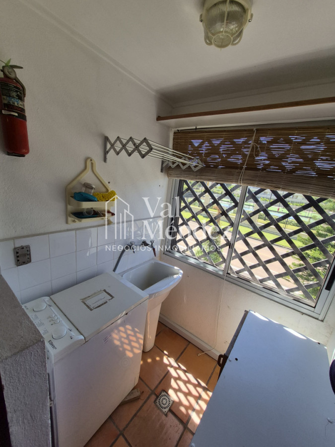 Apartamento ID.2 - ALQUILER DE APARTAMENTO EN PUNTA DEL ESTE, zona MANSA