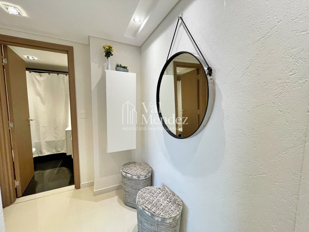 Apartamento ID.1466 - Apto en Torre Look en alquiler de temporada - PUNTA DEL ESTE zona BRAVA