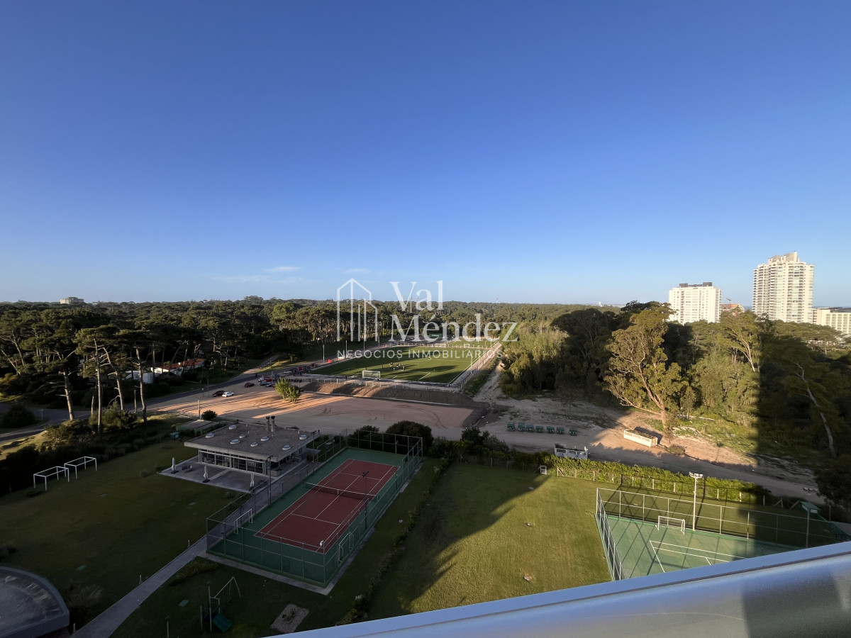 Apartamento ID.3792 - ALQUILER DE APARTAMENTO EN PUNTA DEL ESTE zona BRAVA