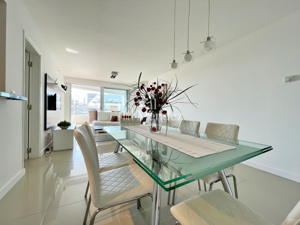 Apartamento ID.1271 - Apartamento Torre con servicios en PUNTA DEL ESTE zona BRAVA