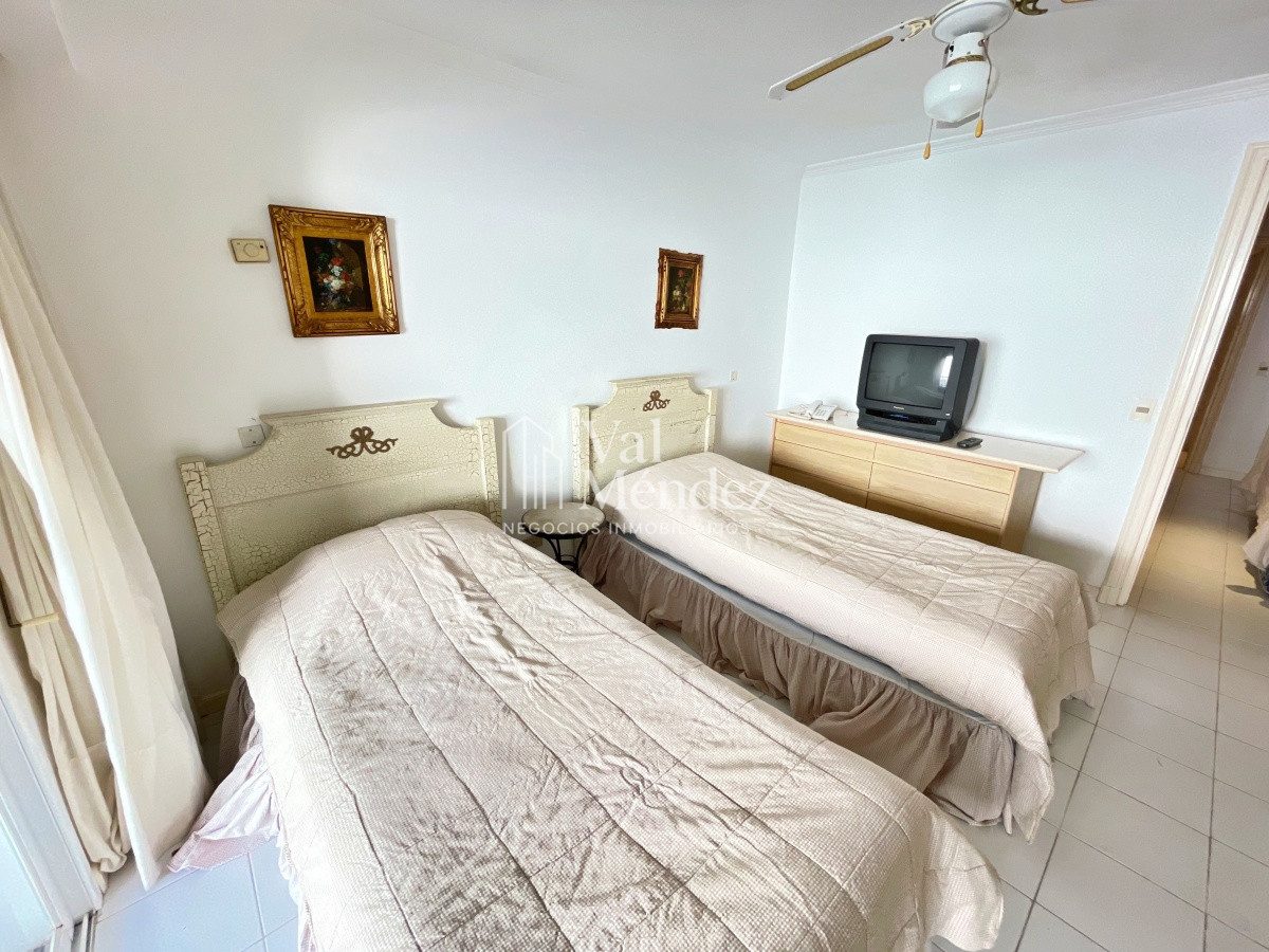 Apartamento ID.1516 - VENTA DE APARTAMENTO EN PUNTA DEL ESTE, zona PUERTO