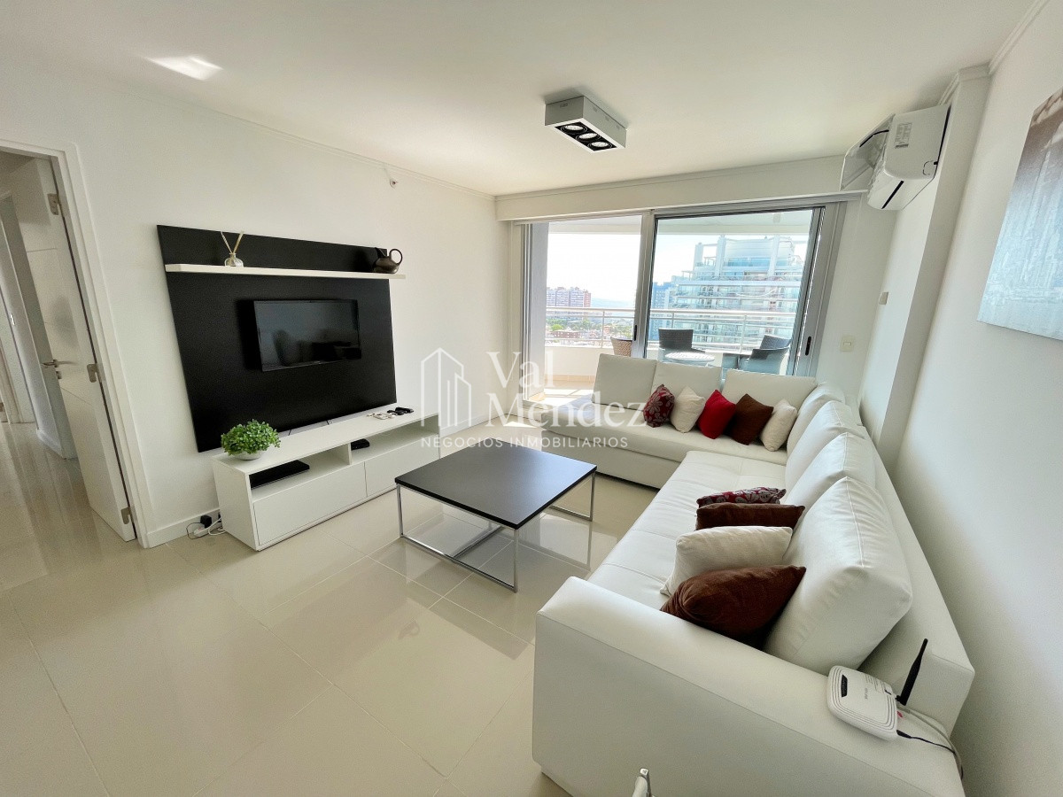 Apartamento ID.1271 - Apartamento Torre con servicios en PUNTA DEL ESTE zona BRAVA