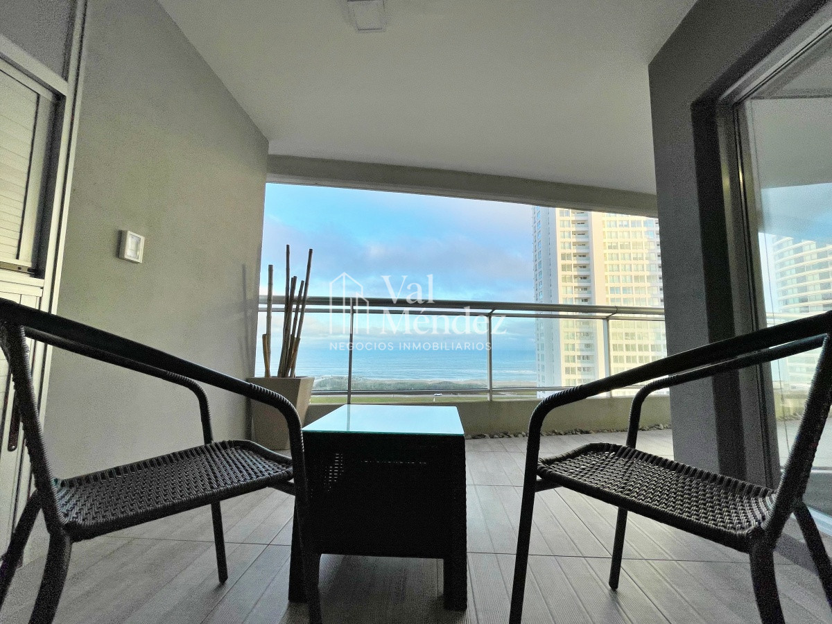 Apartamento ID.1466 - Apto en Torre Look en alquiler de temporada - PUNTA DEL ESTE zona BRAVA