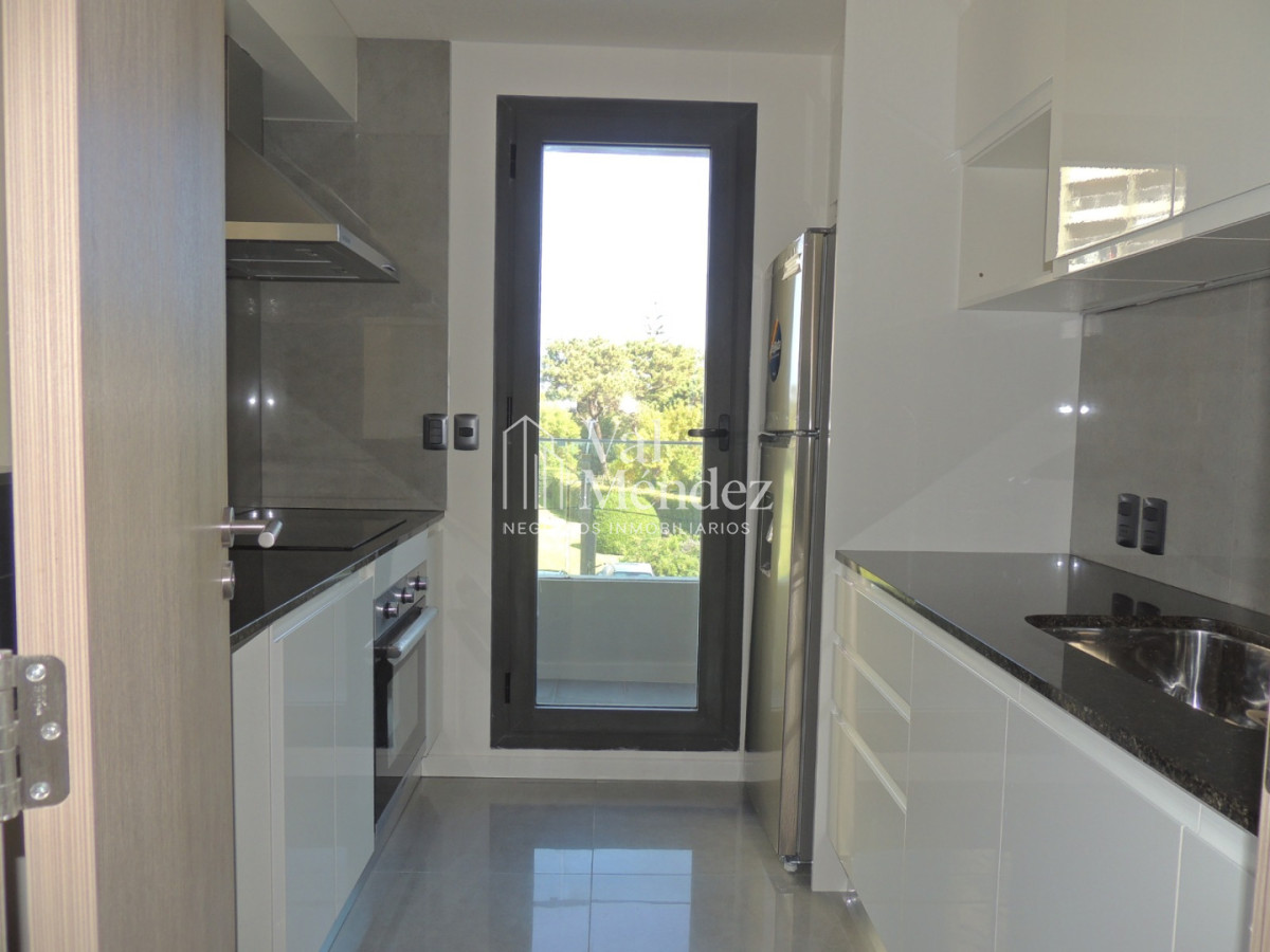 Apartamento ID.3813 - DEPARTAMENTO EN ALQUILER ANUAL EN PUNTA DEL ESTE