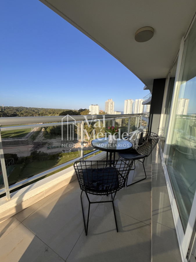 Apartamento ID.3792 - ALQUILER DE APARTAMENTO EN PUNTA DEL ESTE zona BRAVA