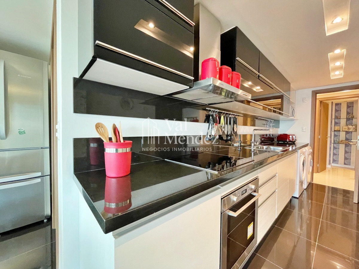 Apartamento ID.1466 - Apto en Torre Look en alquiler de temporada - PUNTA DEL ESTE zona BRAVA