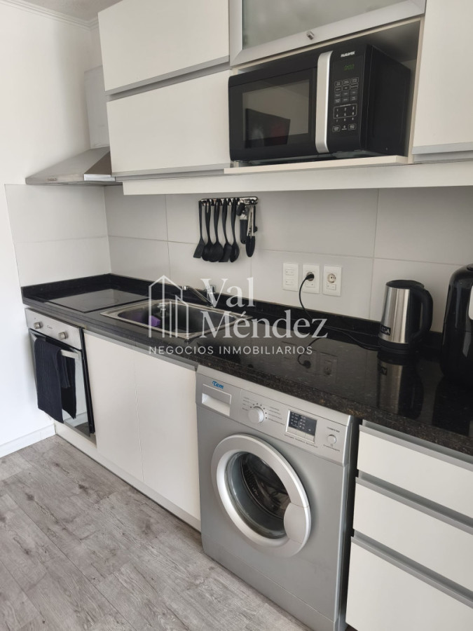 Apartamento ID.855 - Apartamento en venta-PUNTA DEL ESTE zona BRAVA