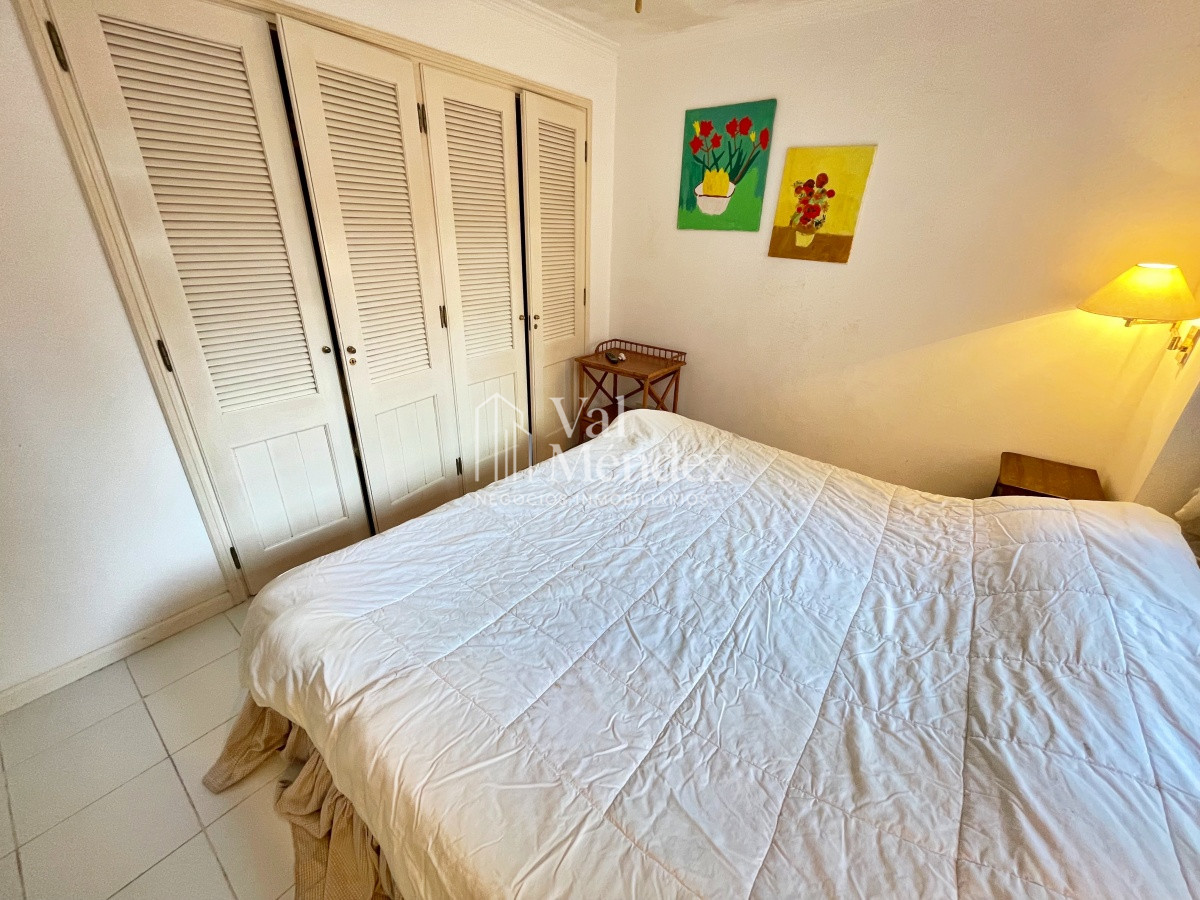 Apartamento ID.1516 - VENTA DE APARTAMENTO EN PUNTA DEL ESTE, zona PUERTO