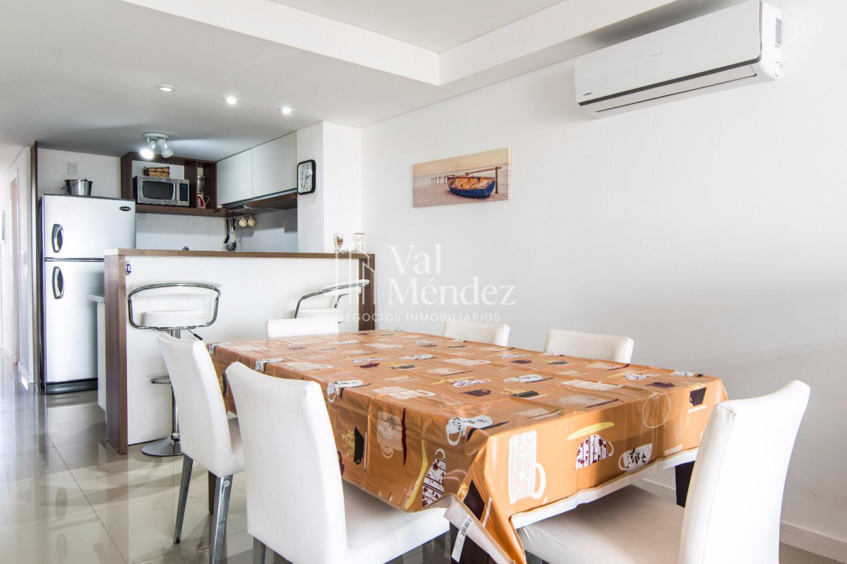 Apartamento ID.1080 - ALQUILER DE APARTAMENTO EN PUNTA DEL ESTE zona BRAVA