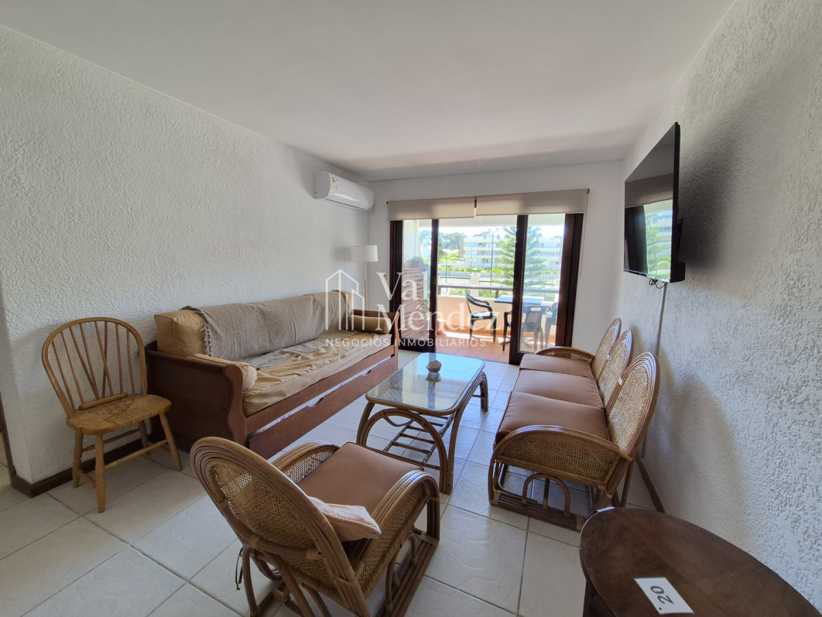 Apartamento ID.2 - ALQUILER DE APARTAMENTO EN PUNTA DEL ESTE, zona MANSA