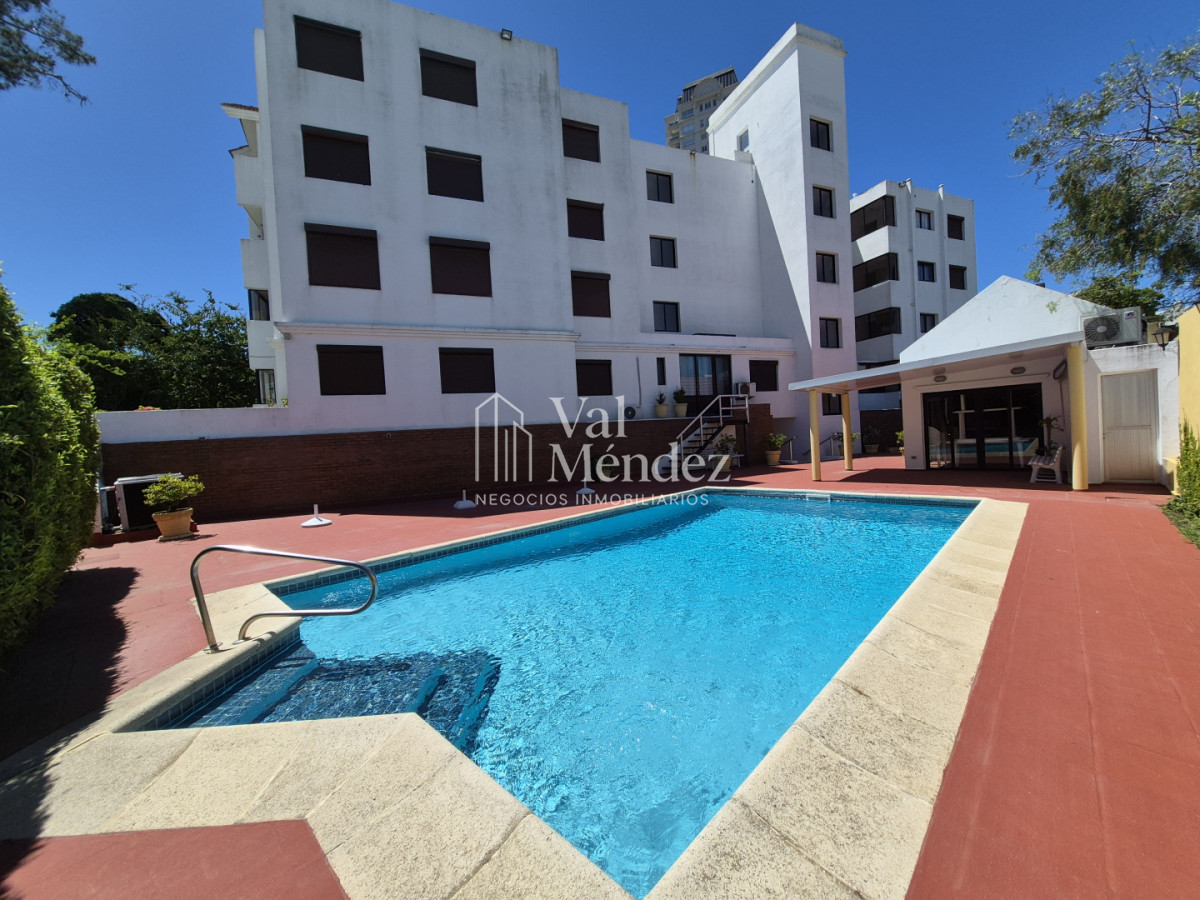 Apartamento ID.2 - ALQUILER DE APARTAMENTO EN PUNTA DEL ESTE, zona MANSA