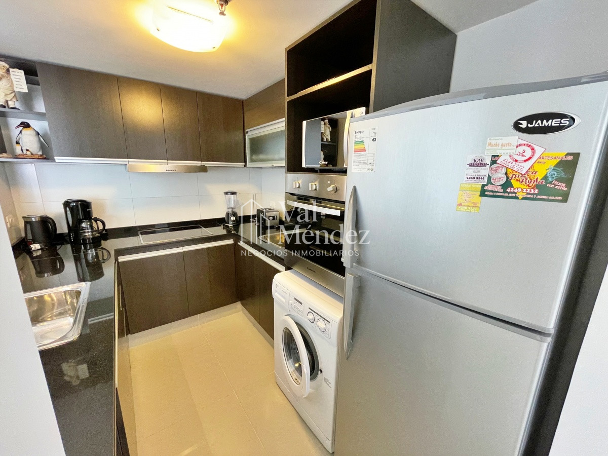Apartamento ID.1271 - Apartamento Torre con servicios en PUNTA DEL ESTE zona BRAVA