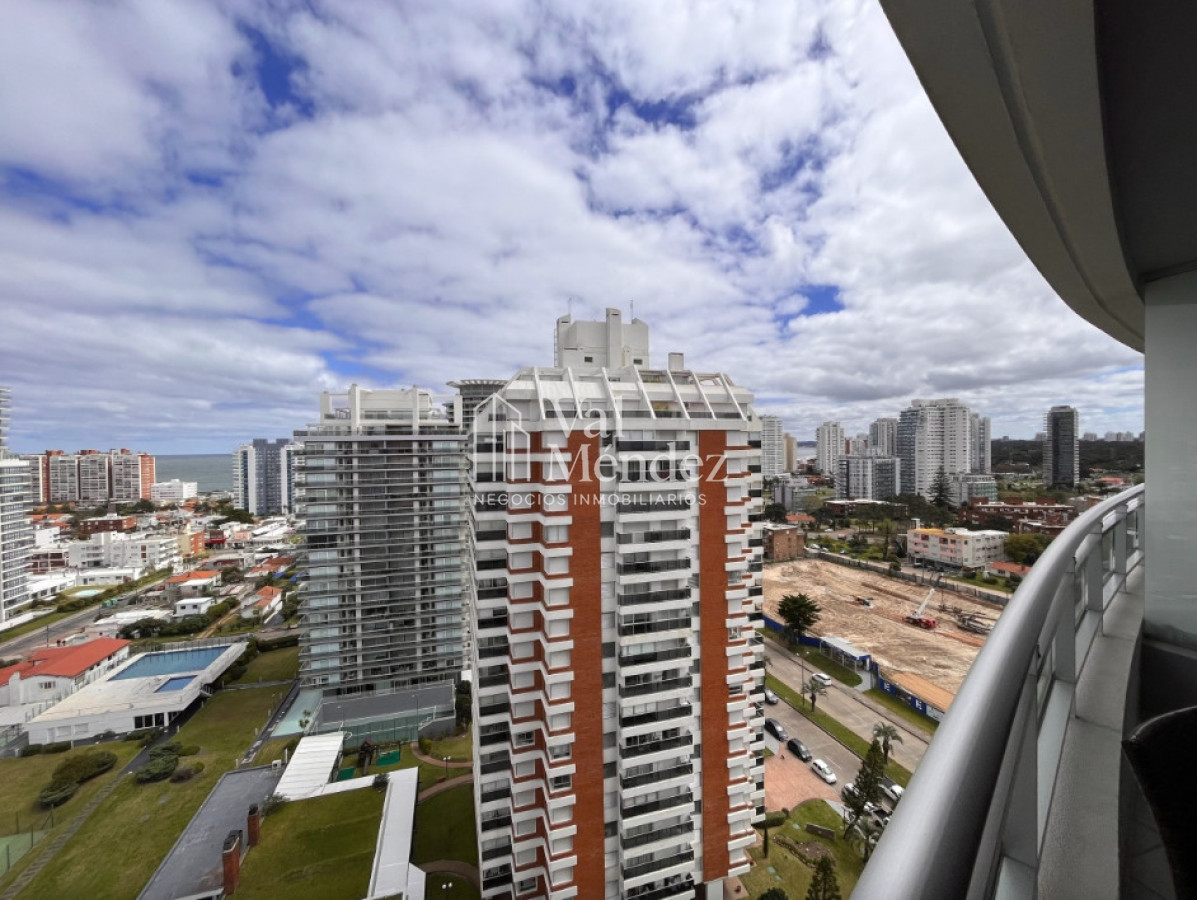 Apartamento ID.9 - APARTAMENTO EN PUNTA DEL ESTE EN ALQUILER ANUAL