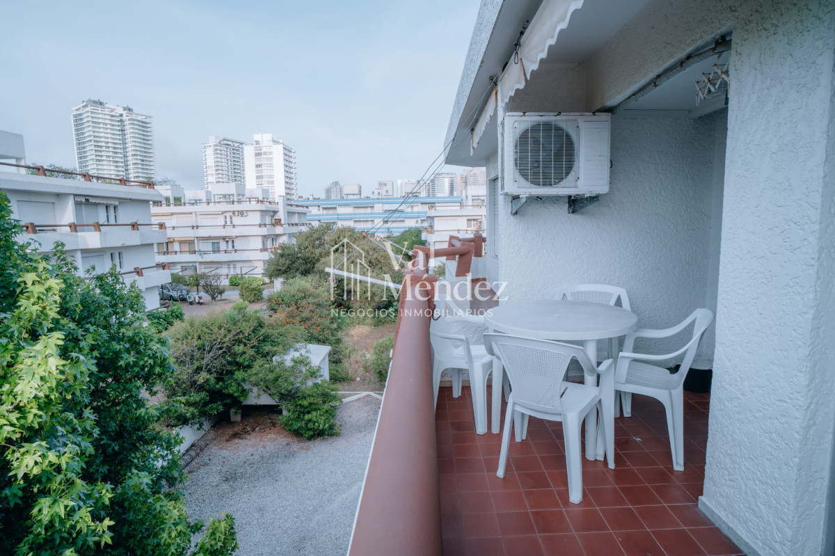 Apartamento ID.151 - ALQUILER DE APARTAMENTO EN PUNTA DEL ESTE zona BRAVA
