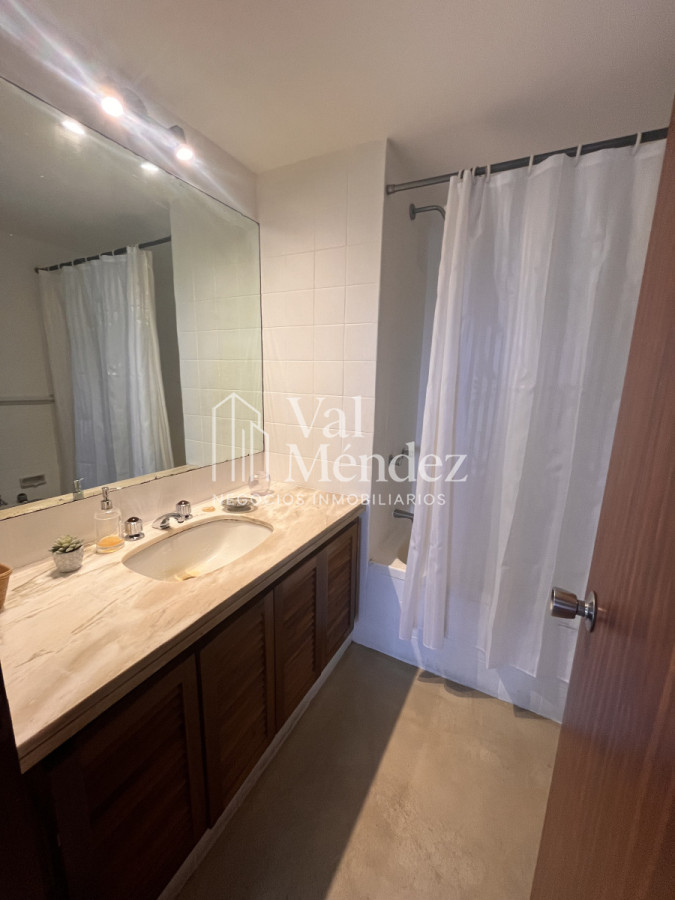 Apartamento ID.10 - ALQUILER DE APARTAMENTO EN PUNTA DEL ESTE ANUAL O TEMPORAL