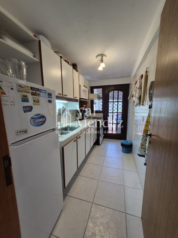 Apartamento ID.2 - ALQUILER DE APARTAMENTO EN PUNTA DEL ESTE, zona MANSA