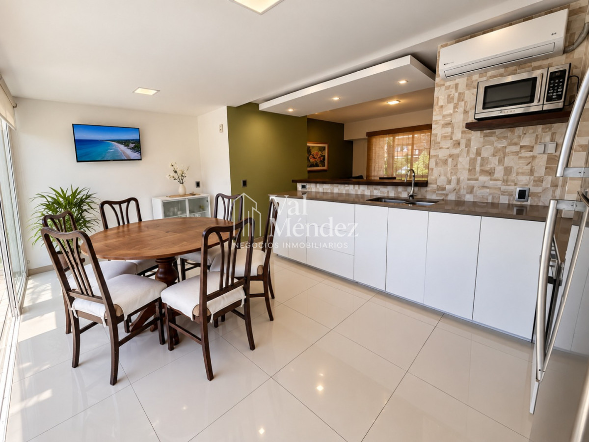 Casa ID.823 - CASA EN ALQUILER, PUNTA DEL ESTE zona San Rafael