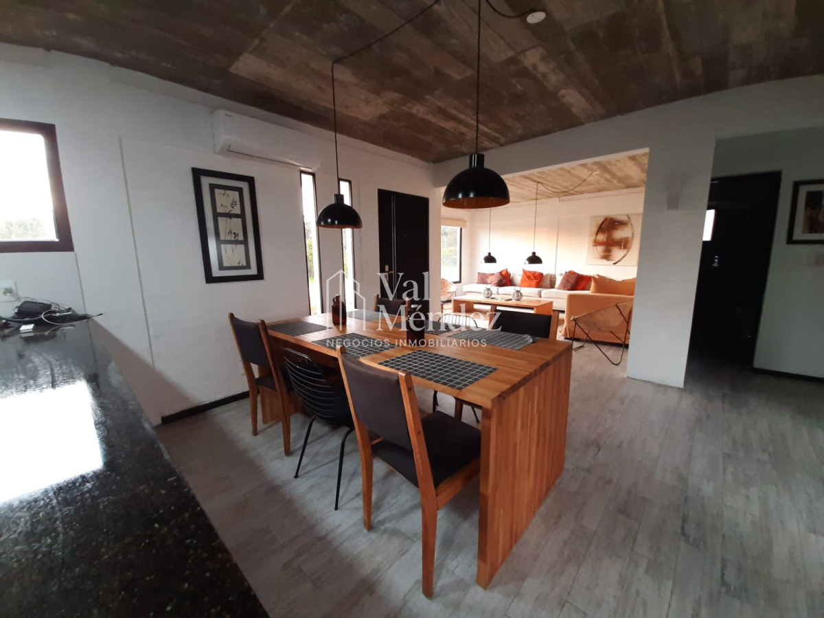 Casa ID.1066 - PUNTA DEL ESTE, zona TIO TOM 