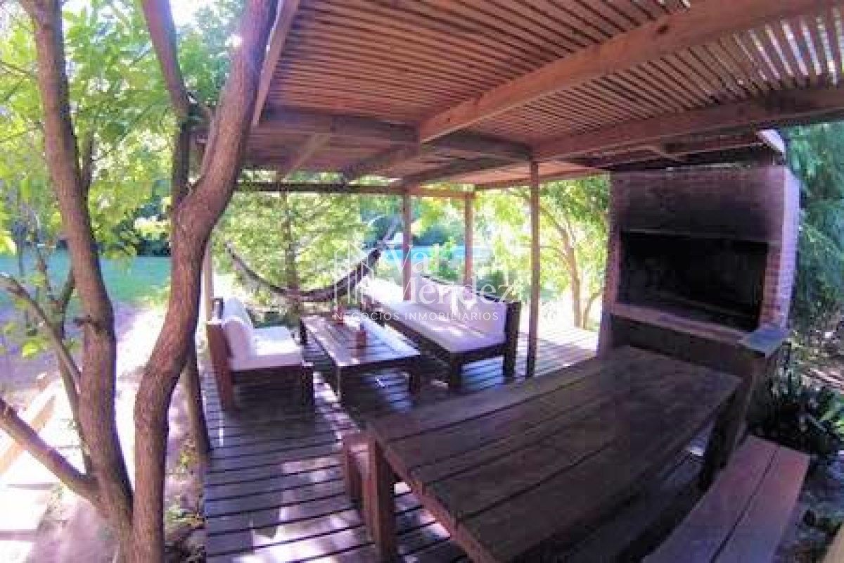 Casa ID.1127 - ALQUILER DE CASA EN LA BARRA zona EL TESORO 