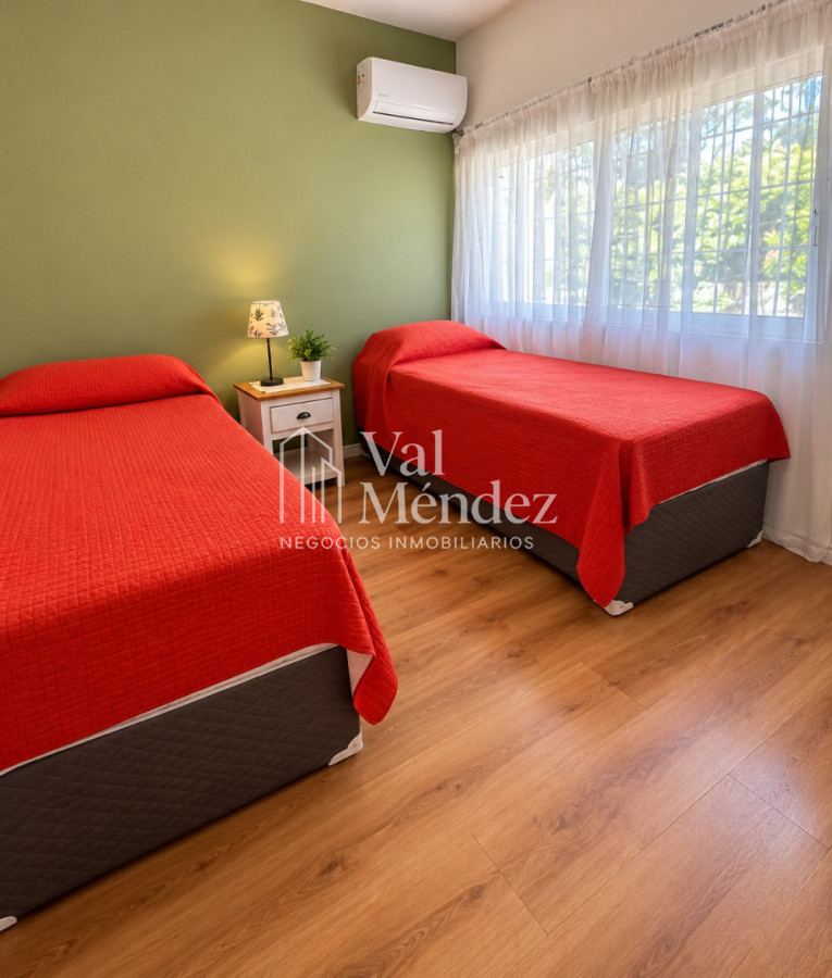 Casa ID.823 - CASA EN ALQUILER, PUNTA DEL ESTE zona San Rafael