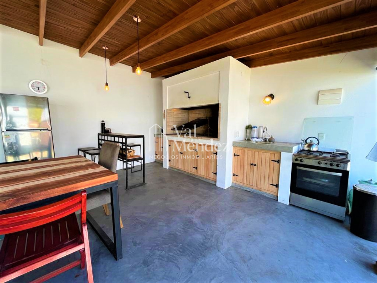 Casa ID.823 - CASA EN ALQUILER, PUNTA DEL ESTE zona San Rafael