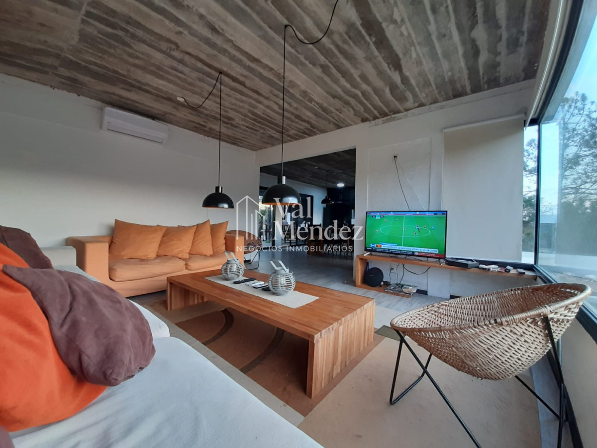 Casa ID.1066 - PUNTA DEL ESTE, zona TIO TOM 