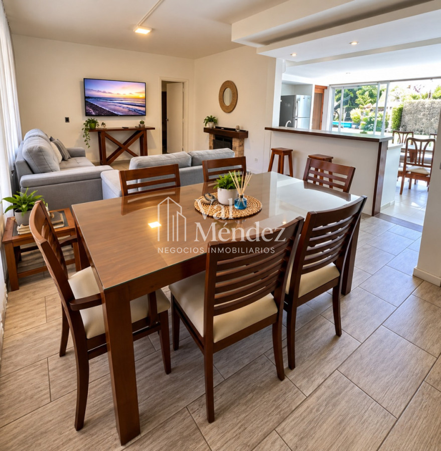 Casa ID.823 - CASA EN ALQUILER, PUNTA DEL ESTE zona San Rafael