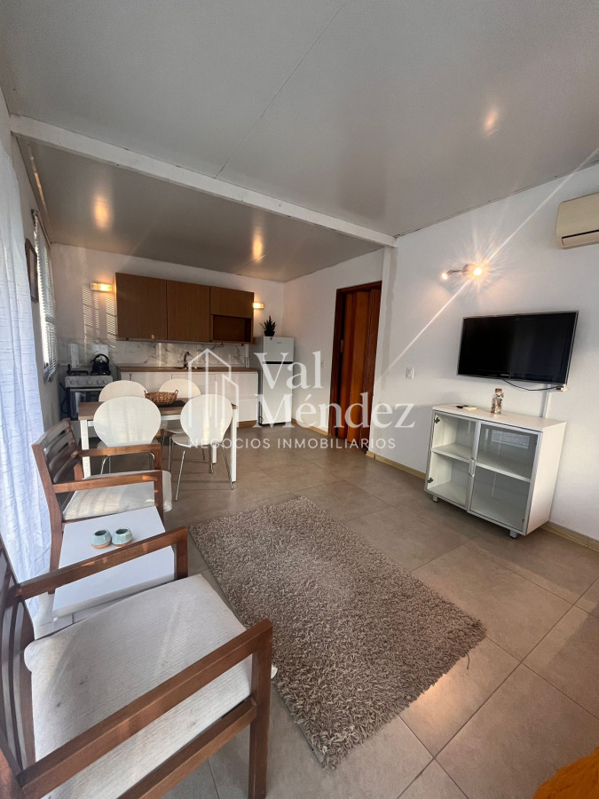 Casa ID.823 - CASA EN ALQUILER, PUNTA DEL ESTE zona San Rafael