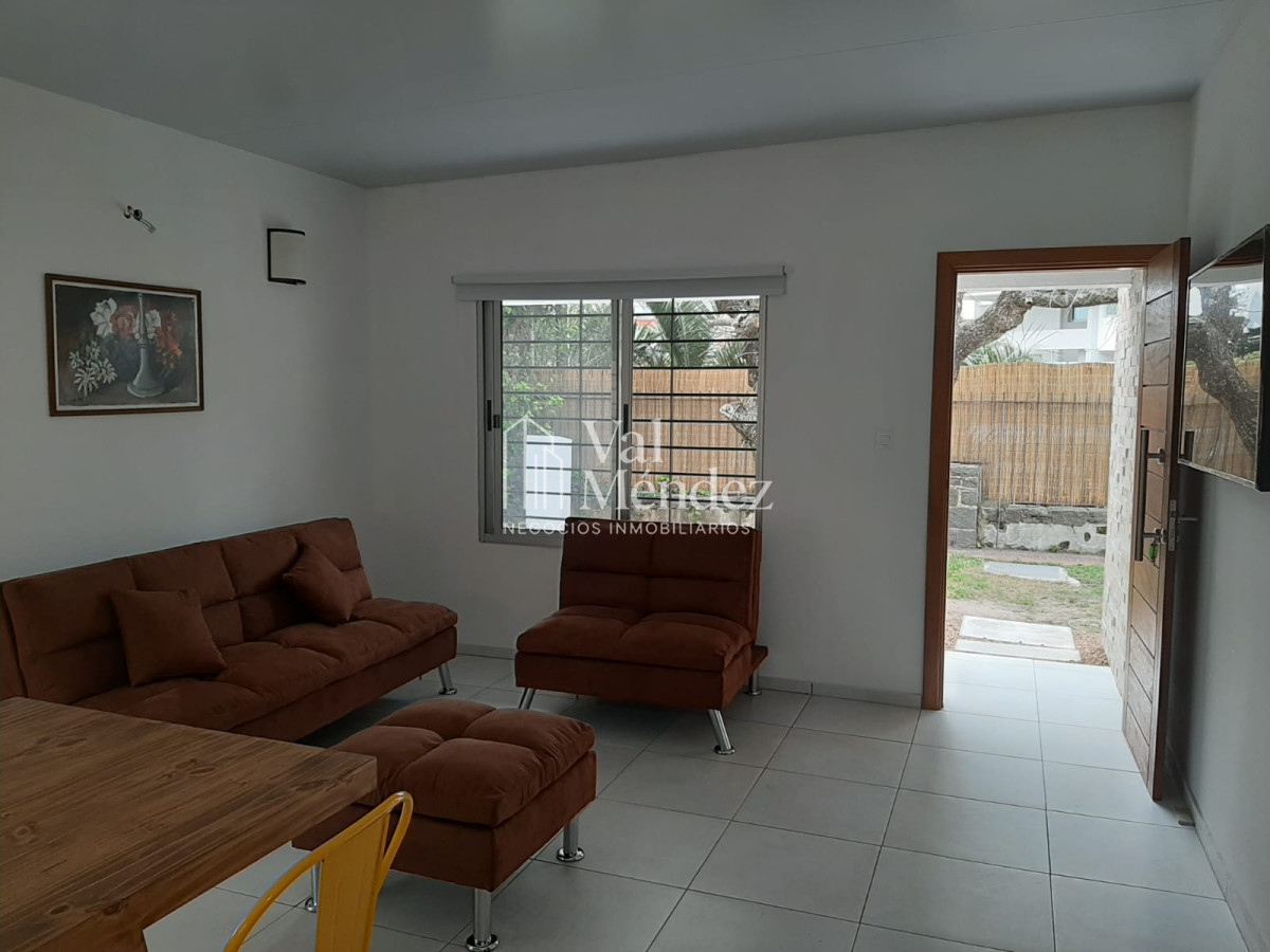 Casa ID.1122 - ALQUILER DE CASA EN PUNTA DEL ESTE, zona MANSA