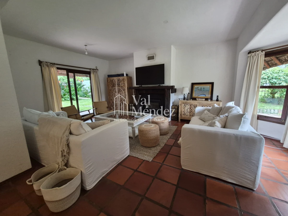 Casa ID.1 - CASA EN ALQUILER EN PUNTA DEL ESTE