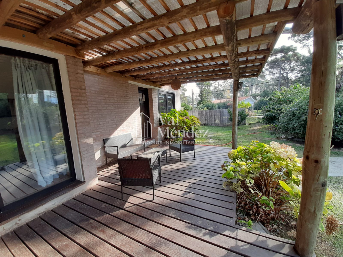 Casa ID.995 - PUNTA DEL ESTE, chalet zona MANSA