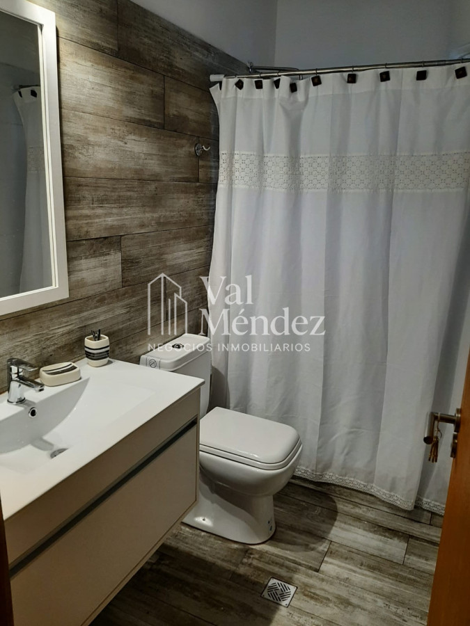 Casa ID.1122 - ALQUILER DE CASA EN PUNTA DEL ESTE, zona MANSA