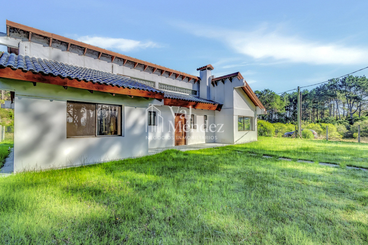 Casa ID.14 - CASA EN VENTA EN LAGUNA DEL SAUCE