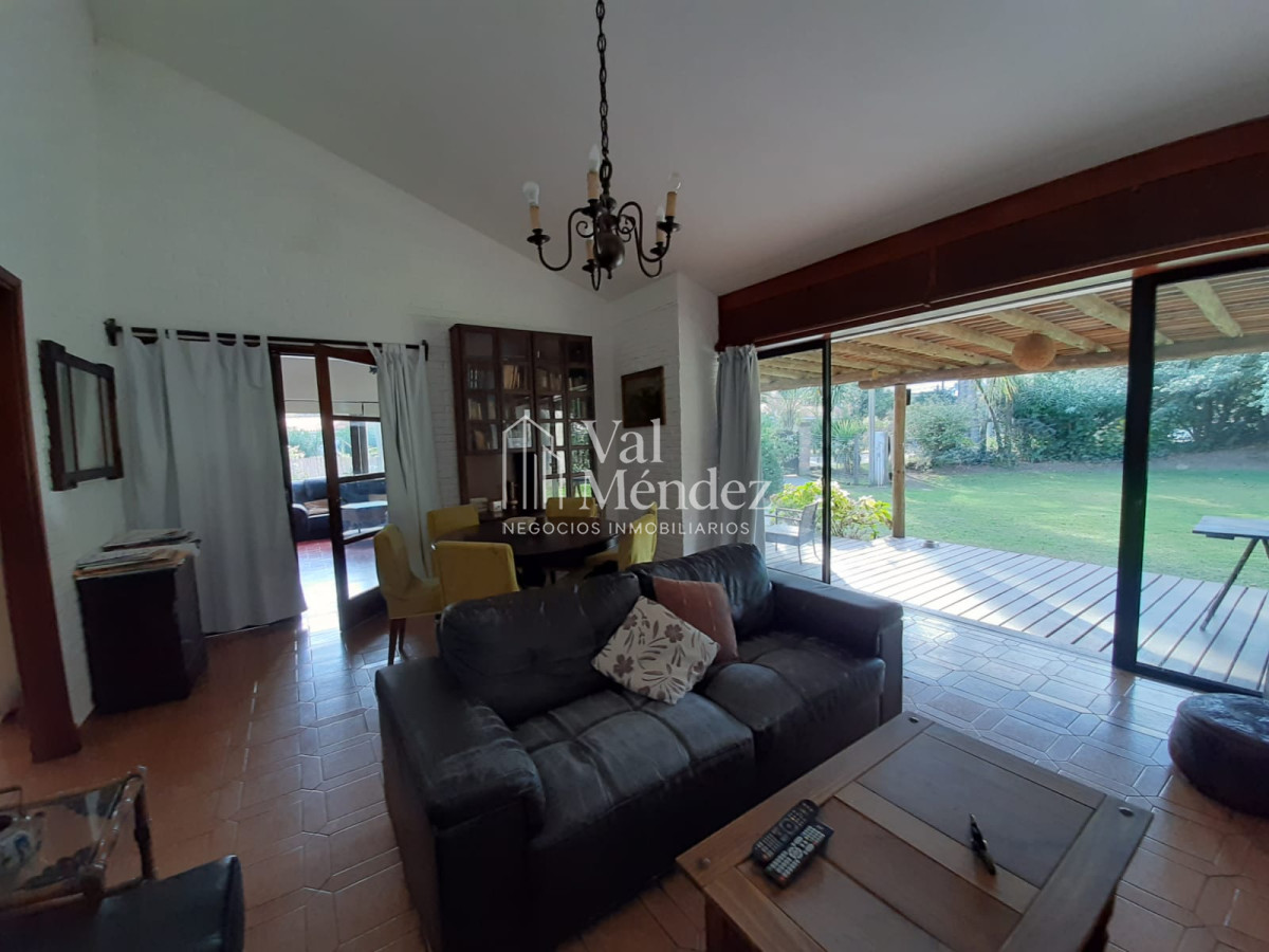 Casa ID.995 - PUNTA DEL ESTE, chalet zona MANSA