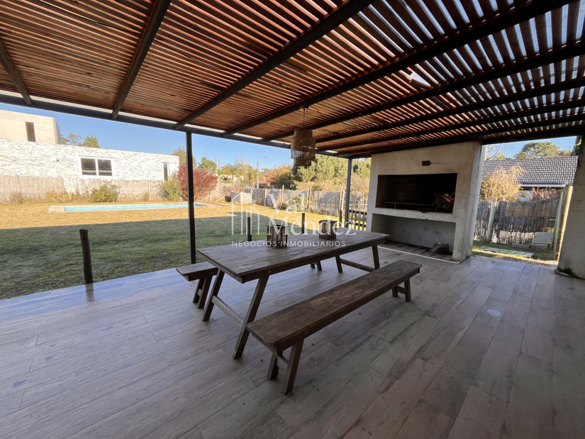 Apartamento ID.3808 - Casa en venta y alquiler anual en barrio privado