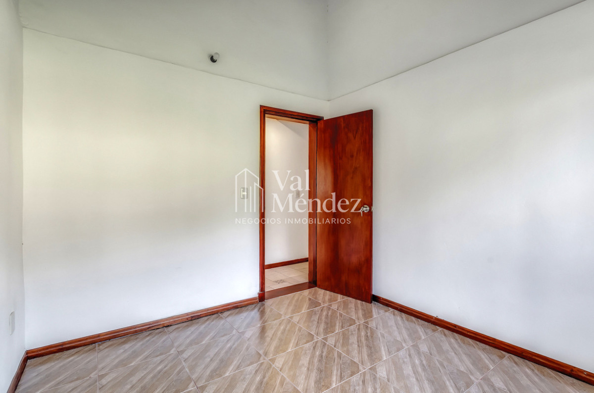 Casa ID.14 - CASA EN VENTA EN LAGUNA DEL SAUCE