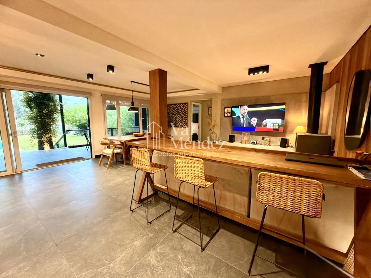 Apartamento ID.3916 - CASA EN VENTA EN BARRIO CERRADO