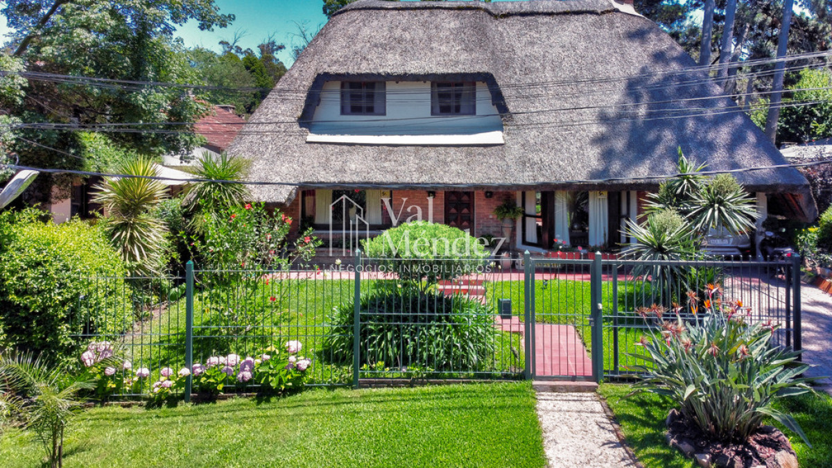 Casa ID.1 - CASA EN ALQUILER EN PUNTA DEL ESTE