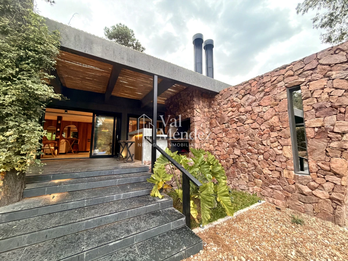 Apartamento ID.3916 - CASA EN VENTA EN BARRIO CERRADO