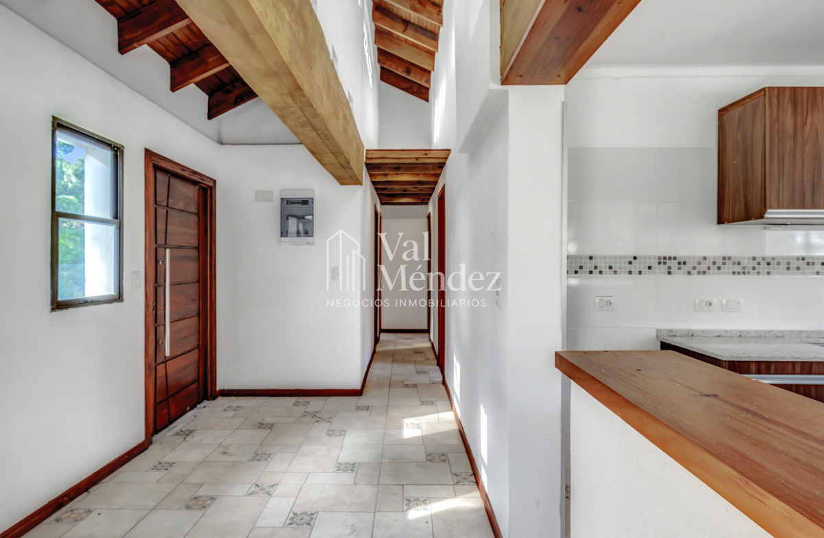 Casa ID.14 - CASA EN VENTA EN LAGUNA DEL SAUCE